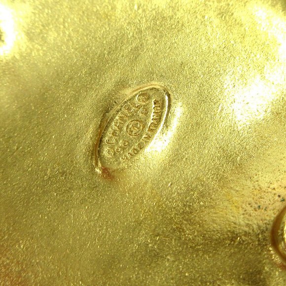 Authentic CHANEL CC Logos Rhombus Brooch Pin Corsage Gold-Tone 96P Accessories - Picture 2 of 6